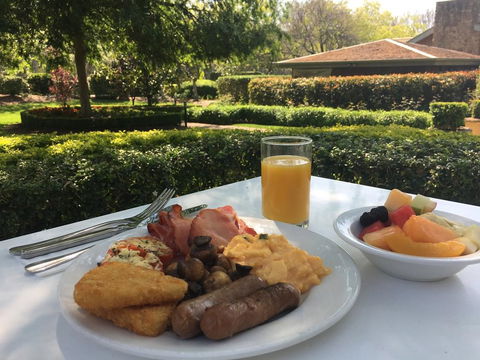 Mercure Resort Hunter Valley Gardens - New South Wales Tourism  1