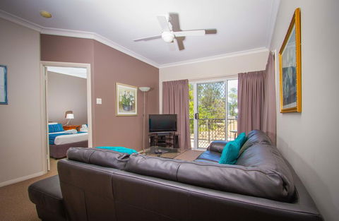 Meridian Beachside Apartments - New South Wales Tourism  2