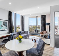 Meriton Suites Mascot Central - New South Wales Tourism 