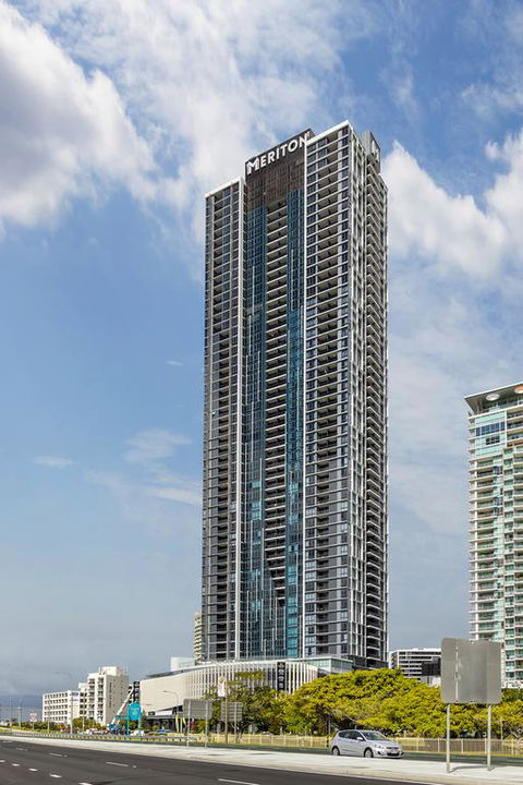 Meriton Suites Southport - New South Wales Tourism  3