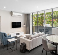 Meriton Suites Waterloo - New South Wales Tourism 