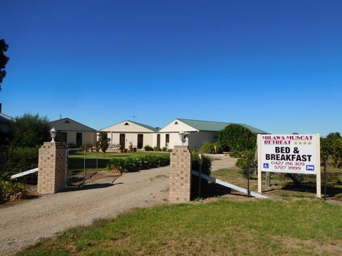 Milawa Muscat Retreat B&B - New South Wales Tourism  0