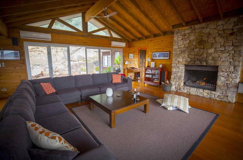 Milbrodale Lodge - New South Wales Tourism  3