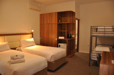 Miner's Retreat Motel - New South Wales Tourism  2