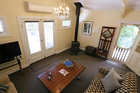 Mirkwood Forest Self-contained Spa Cottages - New South Wales Tourism  3