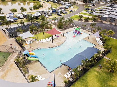 Moama Waters - New South Wales Tourism  2