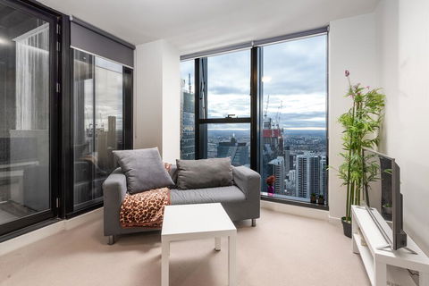 Modern One Bed Room With Balcony - New South Wales Tourism  0