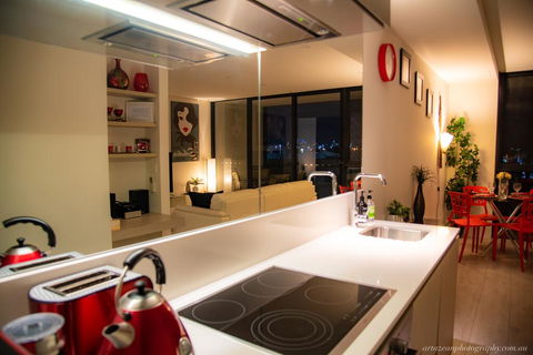 Modern, Clean, Luxury At The Right Price..... - New South Wales Tourism  1