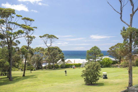 Mollymook Links - New South Wales Tourism  3
