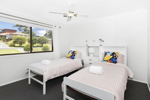 Mollymook Links - New South Wales Tourism  0