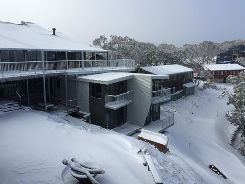Mountain Dreaming - New South Wales Tourism  0