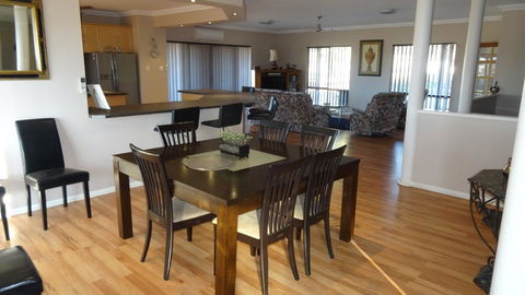 Mountain Park Retreat - New South Wales Tourism  2