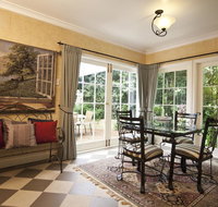 Mountain Whispers Strawberry Patch - New South Wales Tourism 