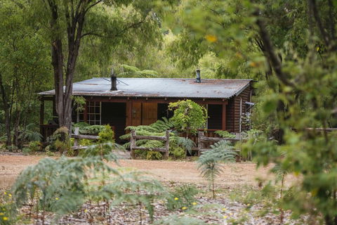 Mudstone Spa Retreat - New South Wales Tourism  3