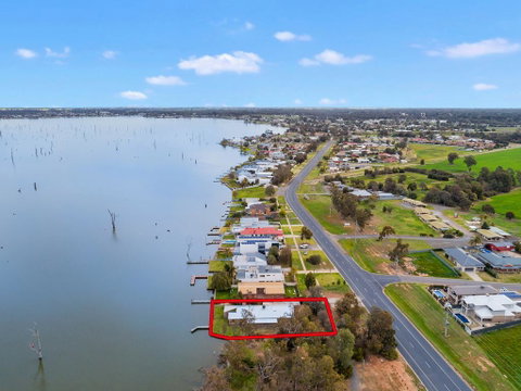 Mulwala Lakeside Waterfront - New South Wales Tourism  2