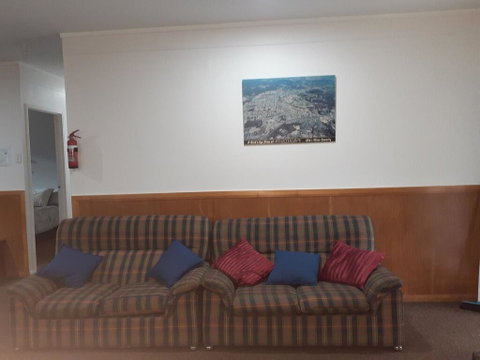 Murray Gardens Cottages & Motel - New South Wales Tourism  2