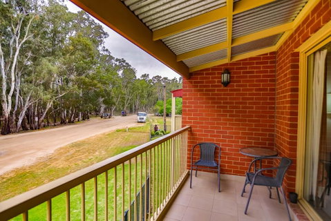 Murray Waters Motor Inn & Apartments - New South Wales Tourism  1