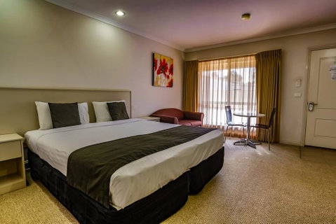 Murray Waters Motor Inn & Apartments - New South Wales Tourism  3