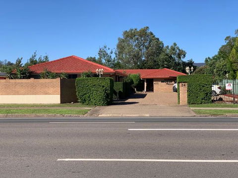 Muswellbrook Motor Inn - New South Wales Tourism  1