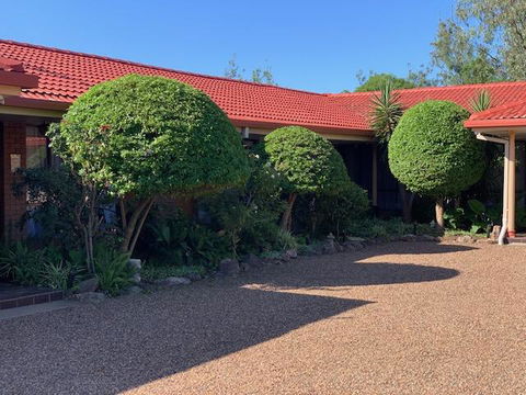 Muswellbrook Motor Inn - New South Wales Tourism  0