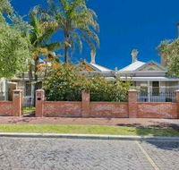 myOZexp Palmerston Lodge - New South Wales Tourism 