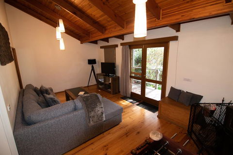 Mystic View Cottage - New South Wales Tourism  2
