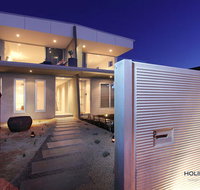 Nautilus Villa Luxury Retreat modern large double beachfront townhouse water views - New South Wales Tourism 