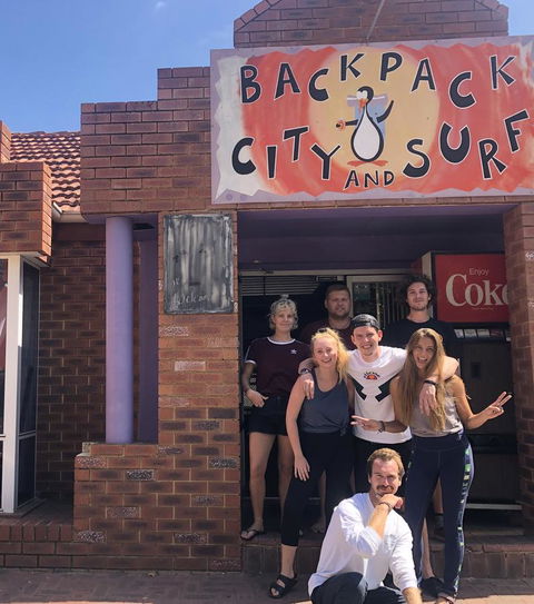 Backpack City & Surf - New South Wales Tourism  0