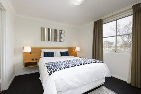 Hillarys Marina Apartment - New South Wales Tourism  24