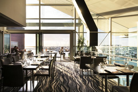 Hillarys Marina Apartment - New South Wales Tourism  39