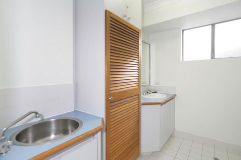 Scarborough Beach Front Resort - Shell Ten - New South Wales Tourism  10