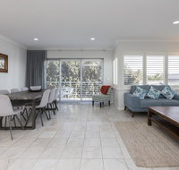 Cottesloe Beach House II - New South Wales Tourism 