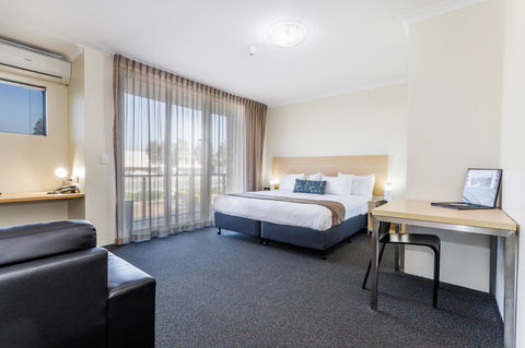 Perth Ascot Central Apartment Hotel Official - New South Wales Tourism  14