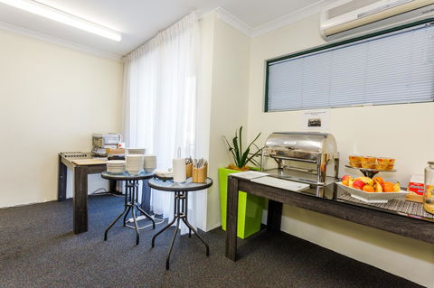 Perth Ascot Central Apartment Hotel Official - New South Wales Tourism  33