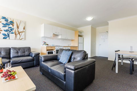 Perth Ascot Central Apartment Hotel Official - New South Wales Tourism  10