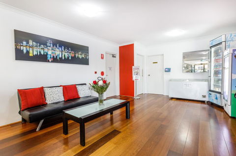 Perth Ascot Central Apartment Hotel Official - New South Wales Tourism  8