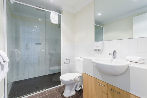 Perth Ascot Central Apartment Hotel Official - New South Wales Tourism  12
