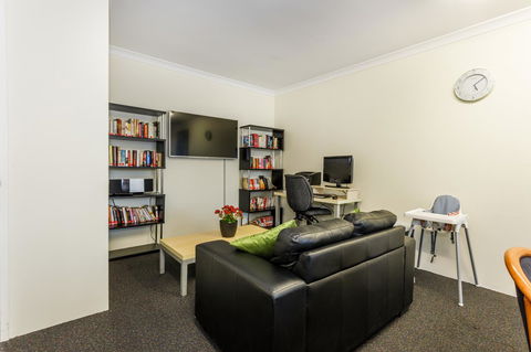 Perth Ascot Central Apartment Hotel Official - New South Wales Tourism  31