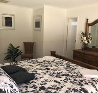 Blue Lake Family Retreat - New South Wales Tourism 
