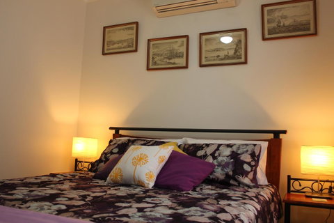 Jacaranda Hideaway Bed & Breakfast - New South Wales Tourism  8