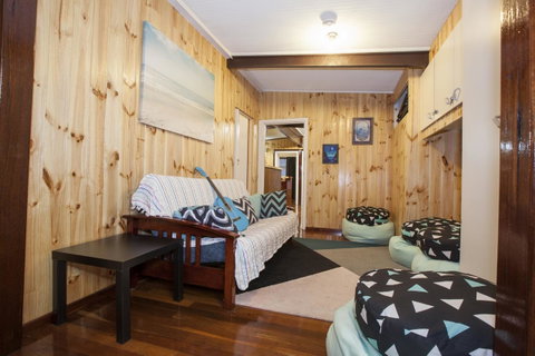 Rustic Retreat Esperance - New South Wales Tourism  16