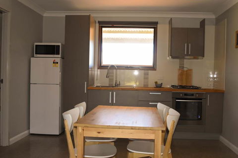 Swan Valley Sisters - New South Wales Tourism  16