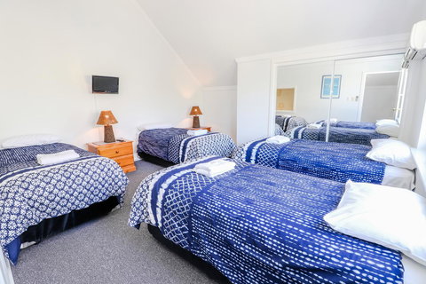 Bayshore Beachside Resort - New South Wales Tourism  36