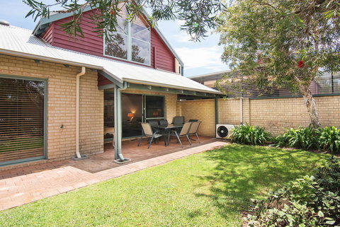 Bayshore Beachside Resort - New South Wales Tourism  33