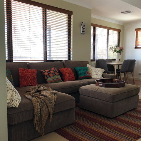 Mullaloo Beachfront Retreat - New South Wales Tourism  2
