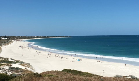 Mullaloo Beachfront Retreat - New South Wales Tourism  13