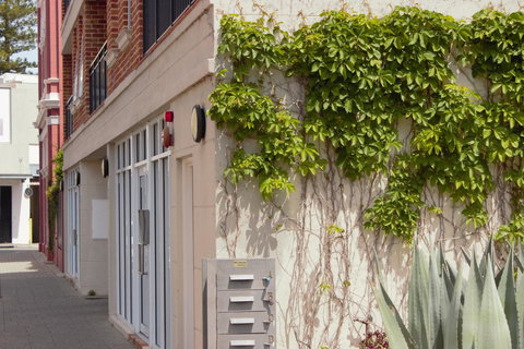 West End District Apartments - New South Wales Tourism  7