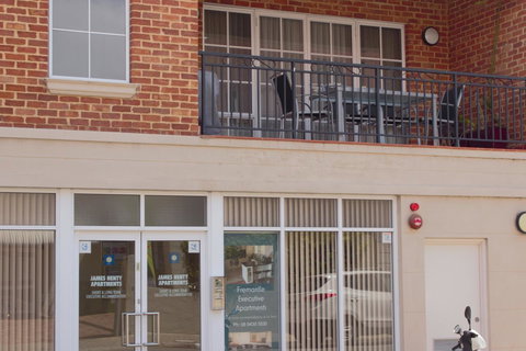 West End District Apartments - New South Wales Tourism  10