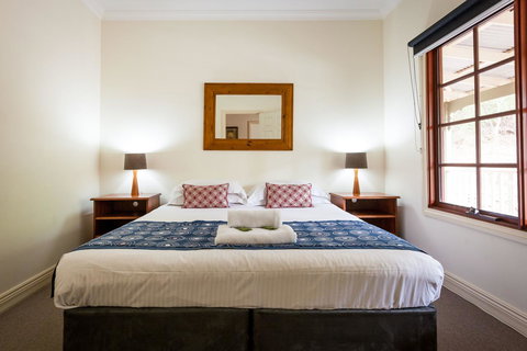 Riverglen Chalets - New South Wales Tourism  22