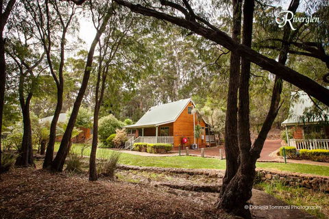 Riverglen Chalets - New South Wales Tourism  26